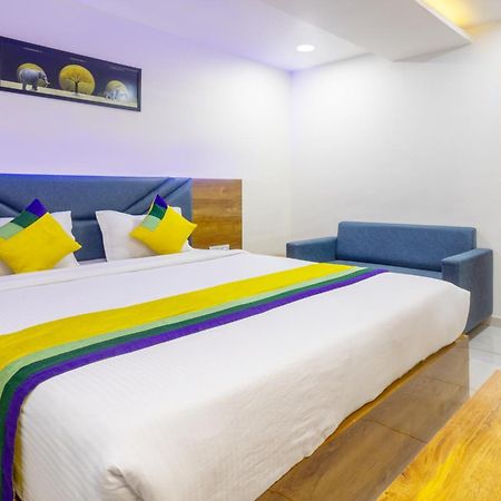 Itsy Hotels Signature, Nehru Nagar อาเมดาบัด ภายนอก รูปภาพ