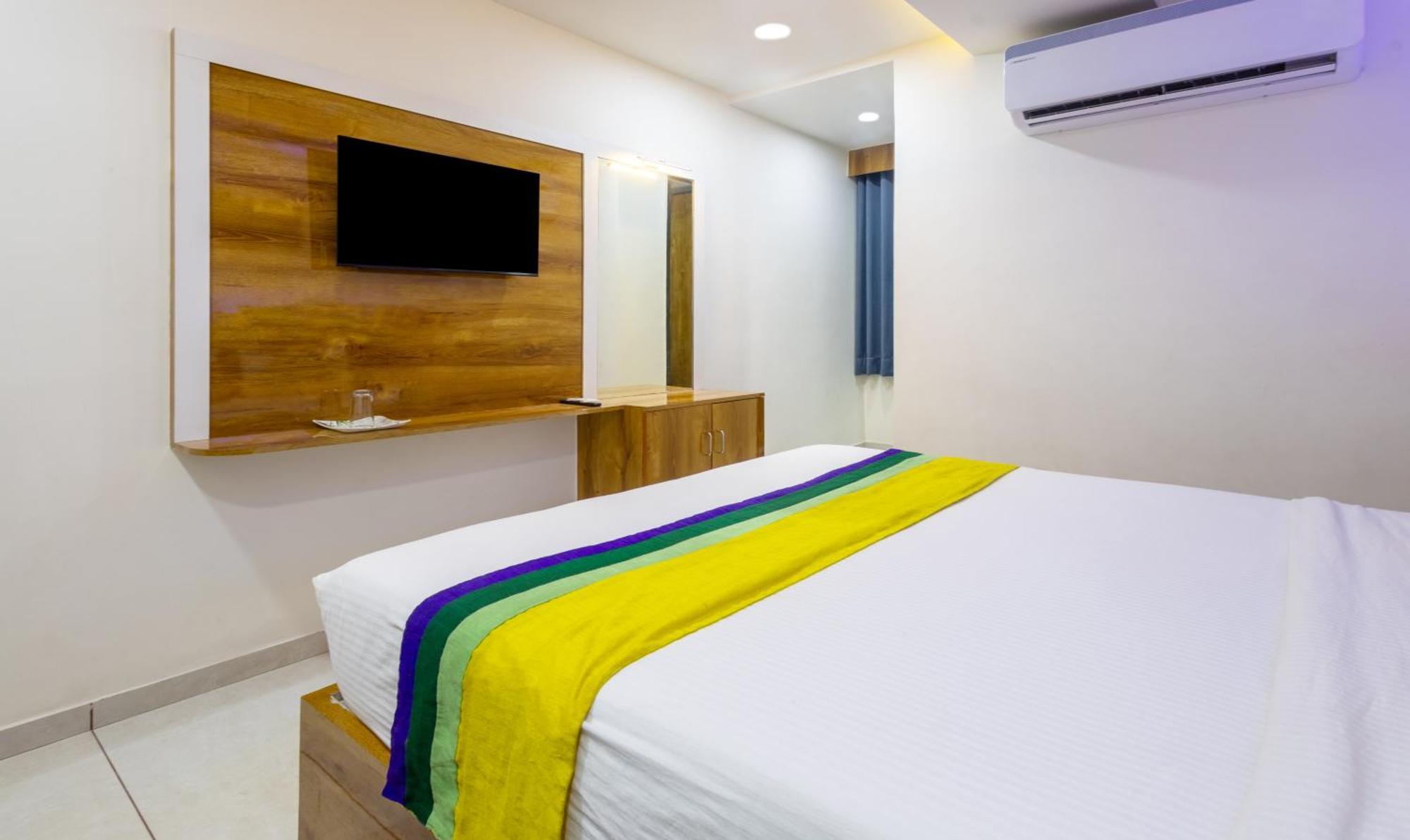 Itsy Hotels Signature, Nehru Nagar อาเมดาบัด ภายนอก รูปภาพ